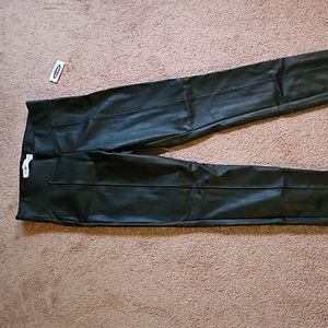 Womens Old Navy Black faux leather pants size small